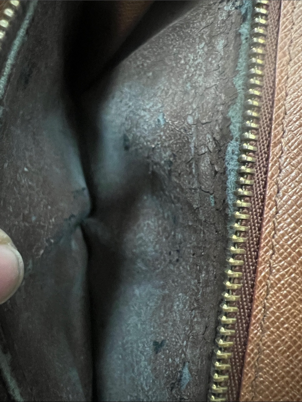 Louis Vuitton Monogram Canvas Clutch with Brown Trim - Picture 8 of 8